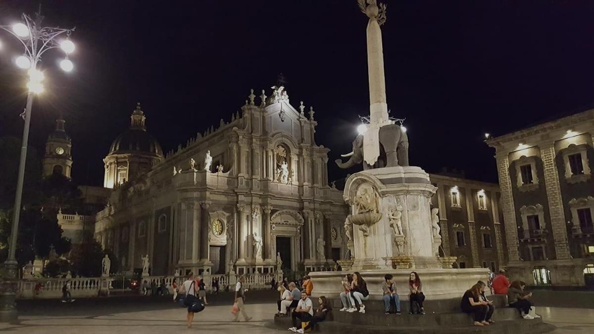 Casa Ferdinandea Apartman Catania-Fontanarossai nemzetközi repülőtér Kültér fotó