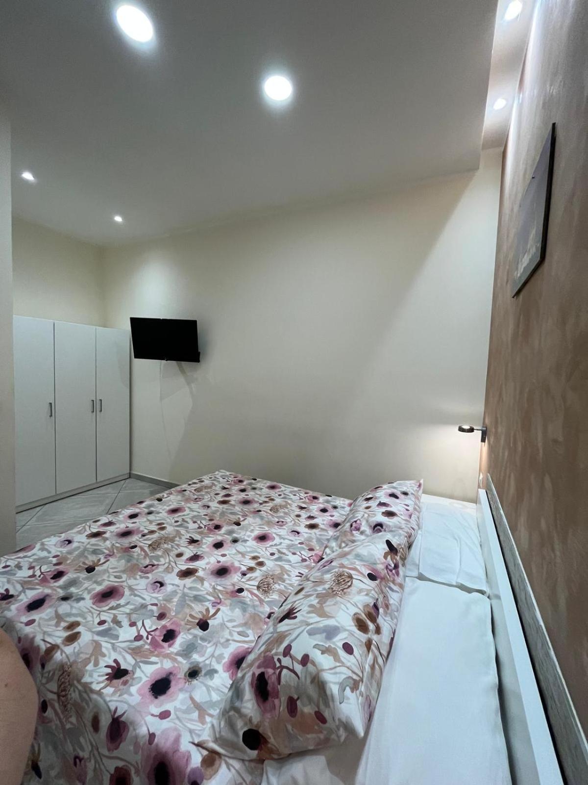 Casa Ferdinandea Apartman Catania-Fontanarossai nemzetközi repülőtér Kültér fotó