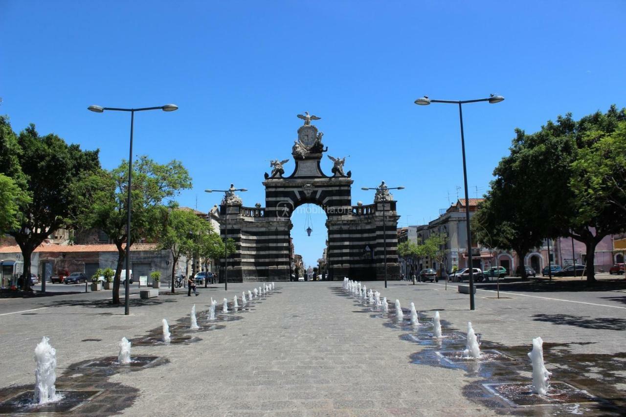 Casa Ferdinandea Apartman Catania-Fontanarossai nemzetközi repülőtér Kültér fotó